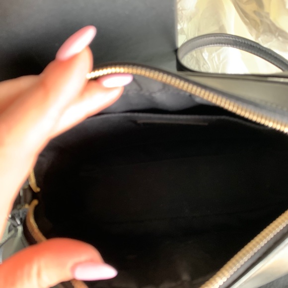 Saint Laurent YSL  Lou Bag in Quilted Leather - Picture 7 of 11